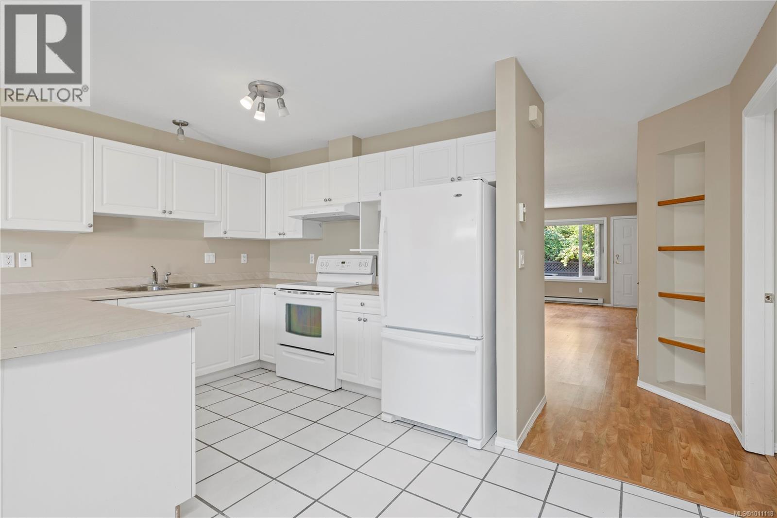 Photo 17 of 11 454 Morison Ave, Parksville BC