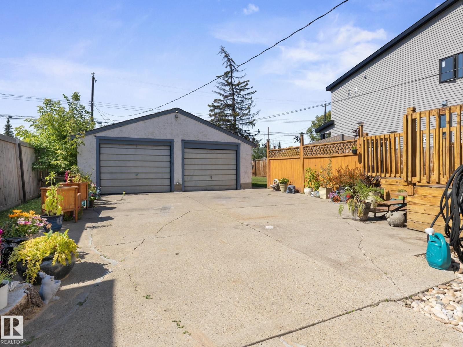 Single Family House Bungalow for Sale in   ST NW Edmonton 