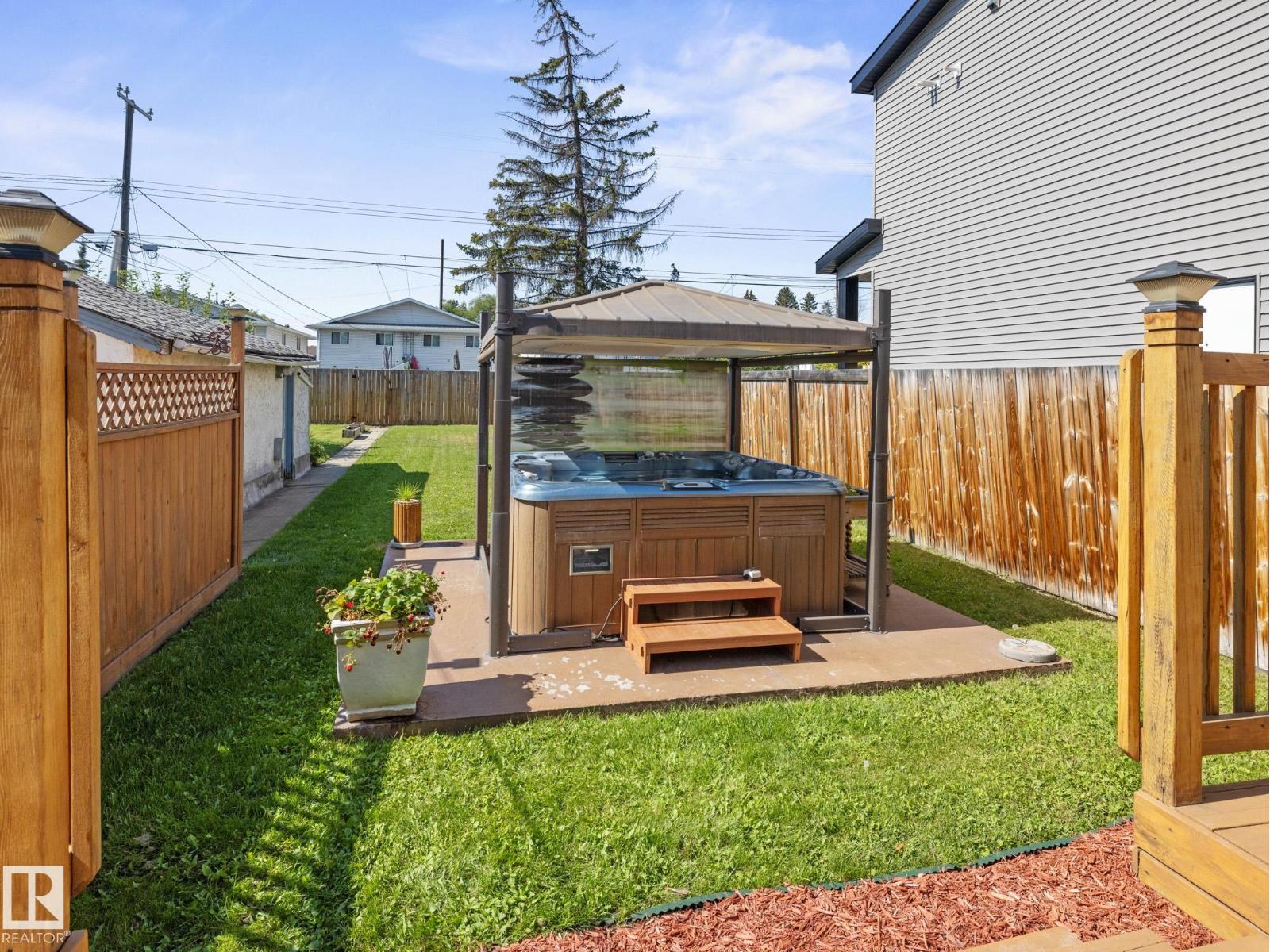 Single Family House Bungalow for Sale in   ST NW Edmonton 