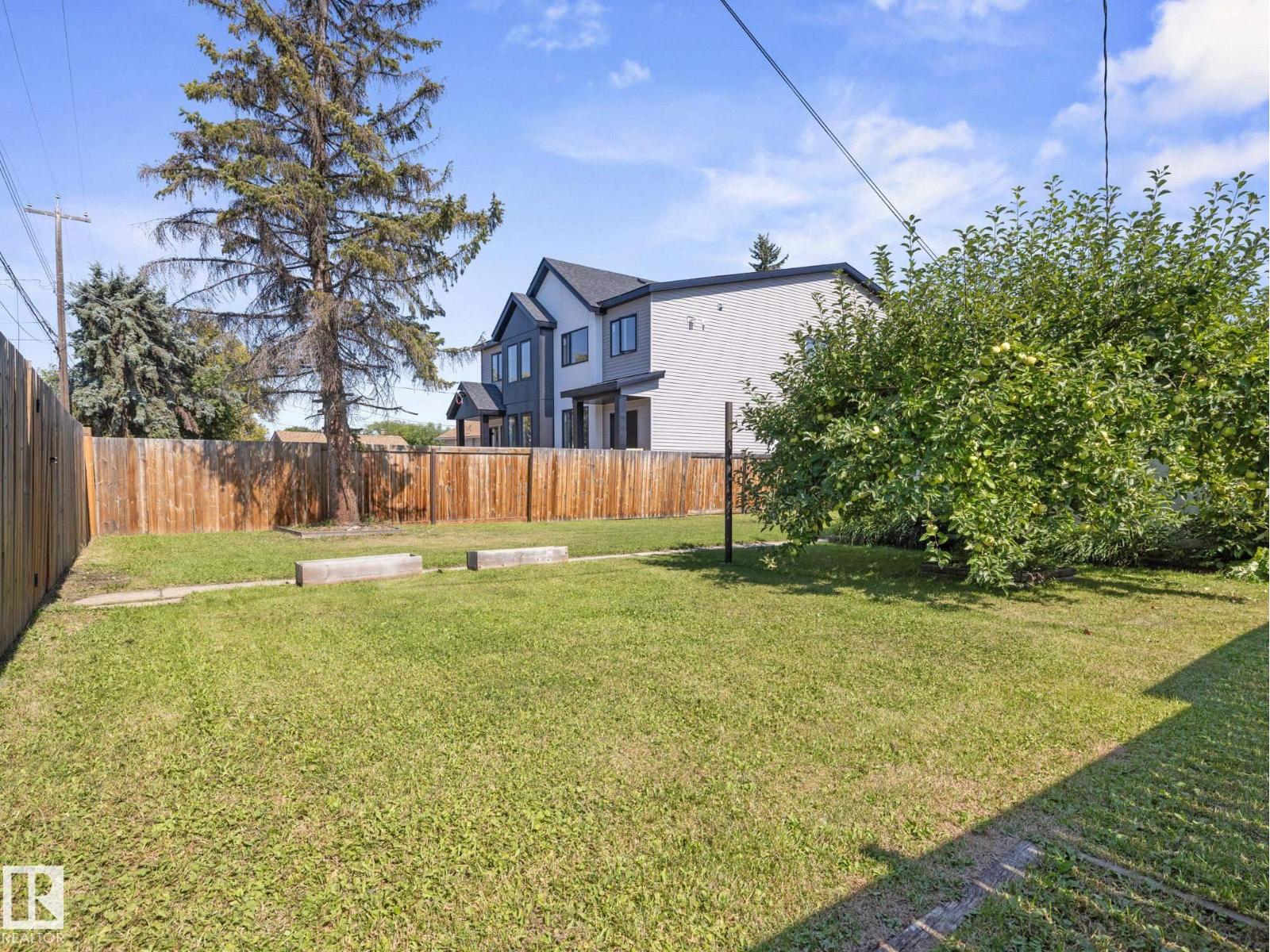 Single Family House Bungalow for Sale in   ST NW Edmonton 