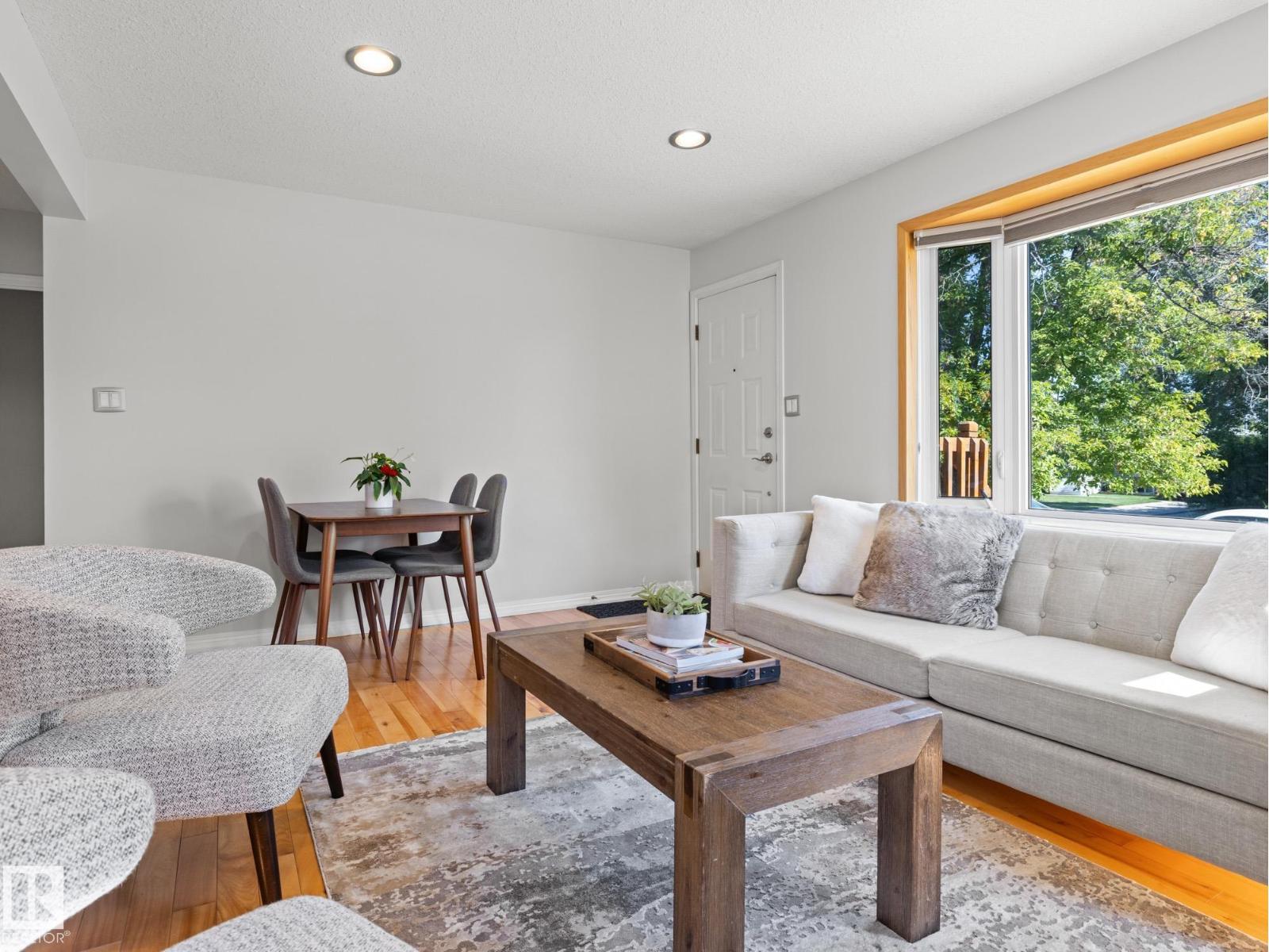 Single Family House Bungalow for Sale in   ST NW Edmonton 