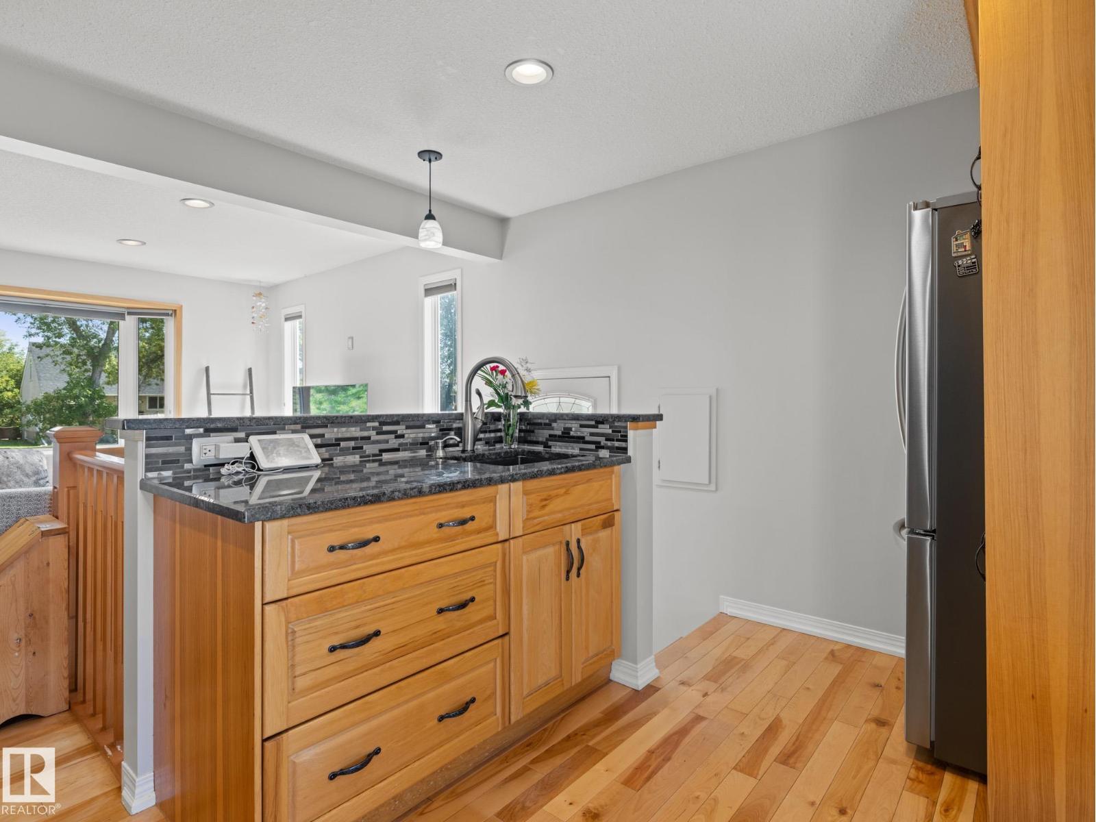 9406 155 ST NW, Edmonton, Alberta