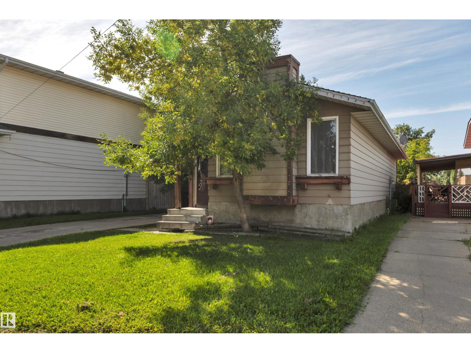 Photo 21 of 18007 73 Av Nw, Edmonton AB