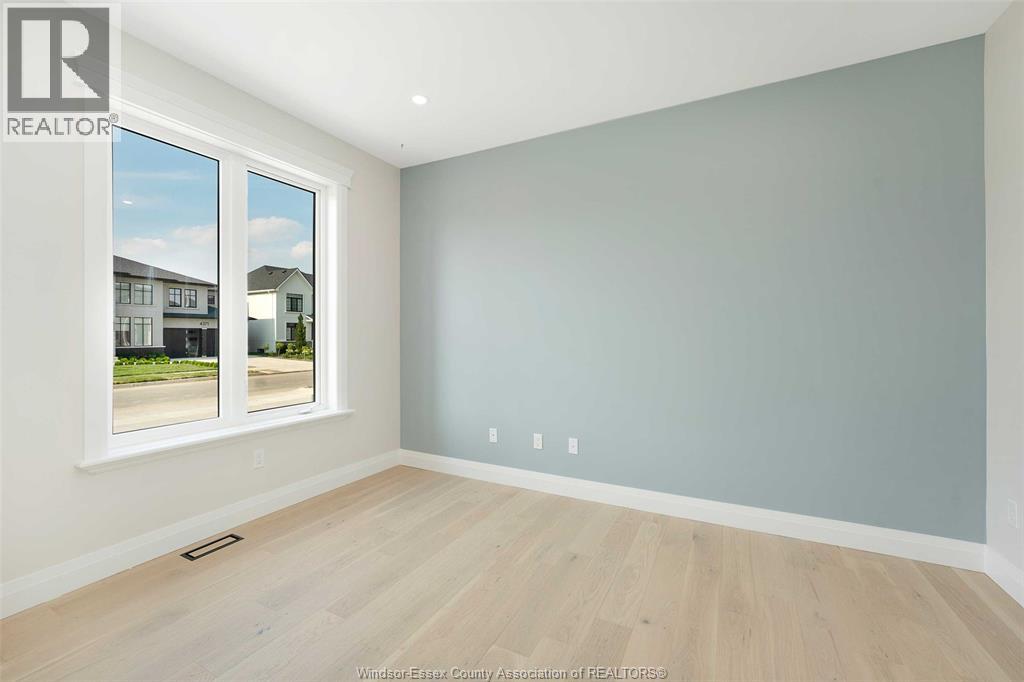 Photo 37 of 4370 Caterina Crescent, Lasalle ON