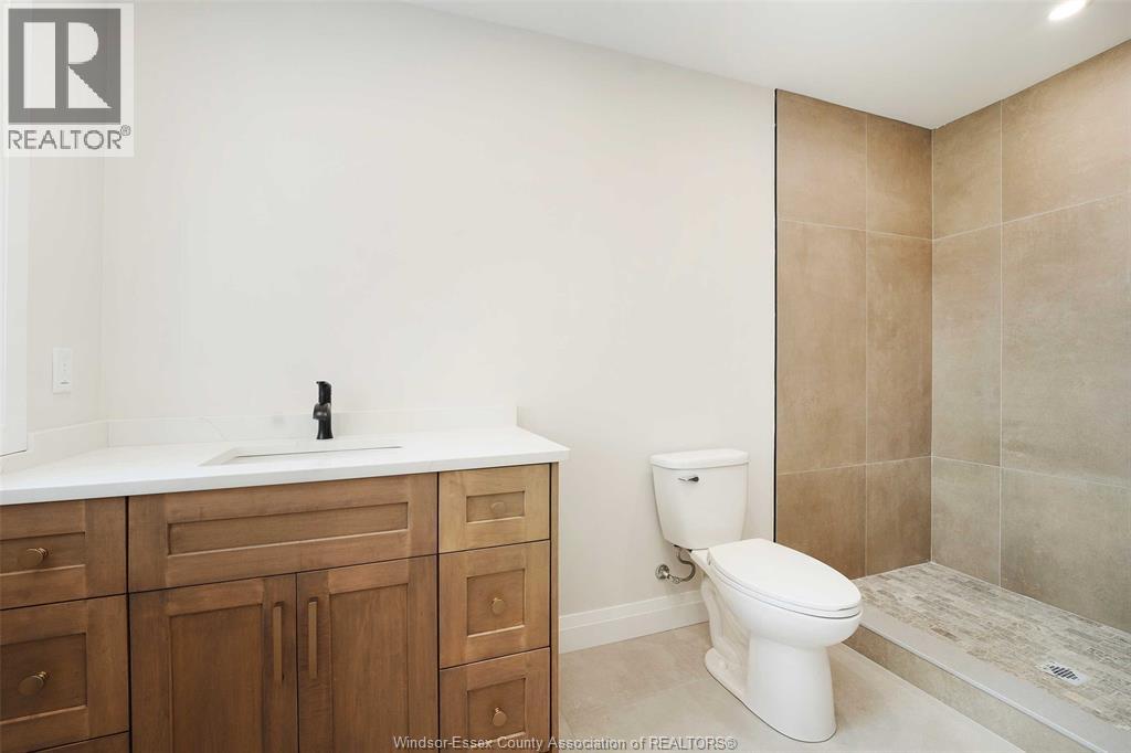 Photo 42 of 4370 Caterina Crescent, Lasalle ON