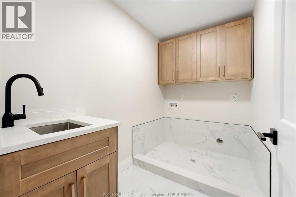 Photo 19 of 4370 Caterina Crescent, Lasalle ON