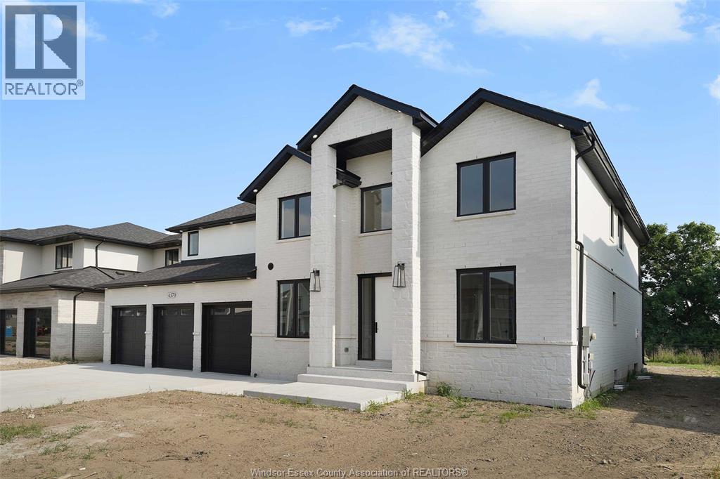 Photo 4 of 4370 Caterina Crescent, Lasalle ON