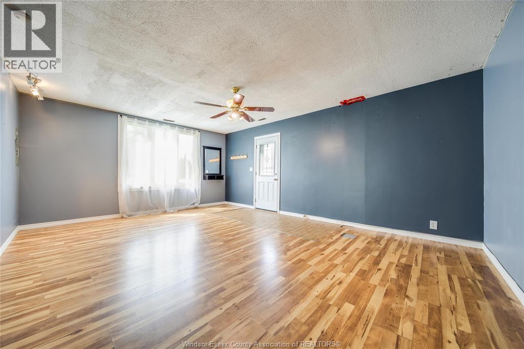Photo 24 of 2185 Washington Boulevard, Lasalle ON