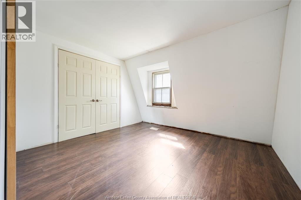 Photo 10 of 2185 Washington Boulevard, Lasalle ON