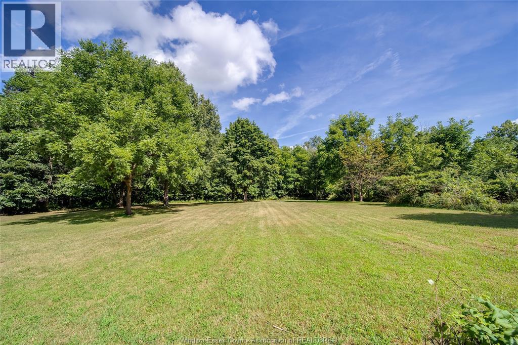 Photo 13 of 2185 Washington Boulevard, Lasalle ON