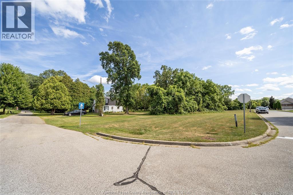 Photo 7 of 2185 Washington Boulevard, Lasalle ON