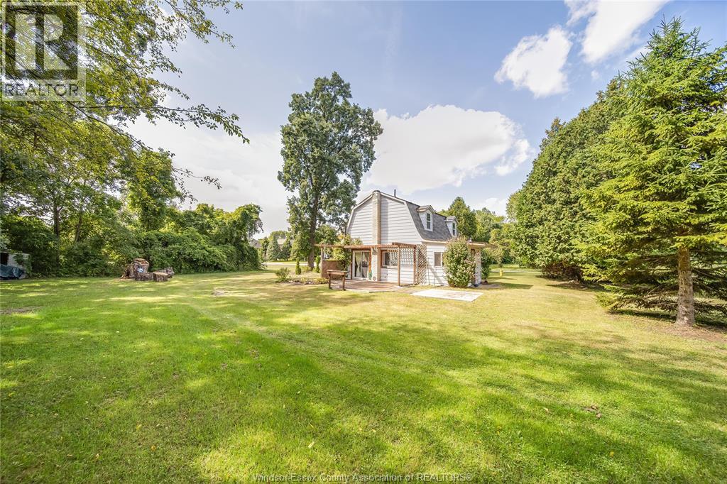 Photo 11 of 2185 Washington Boulevard, Lasalle ON