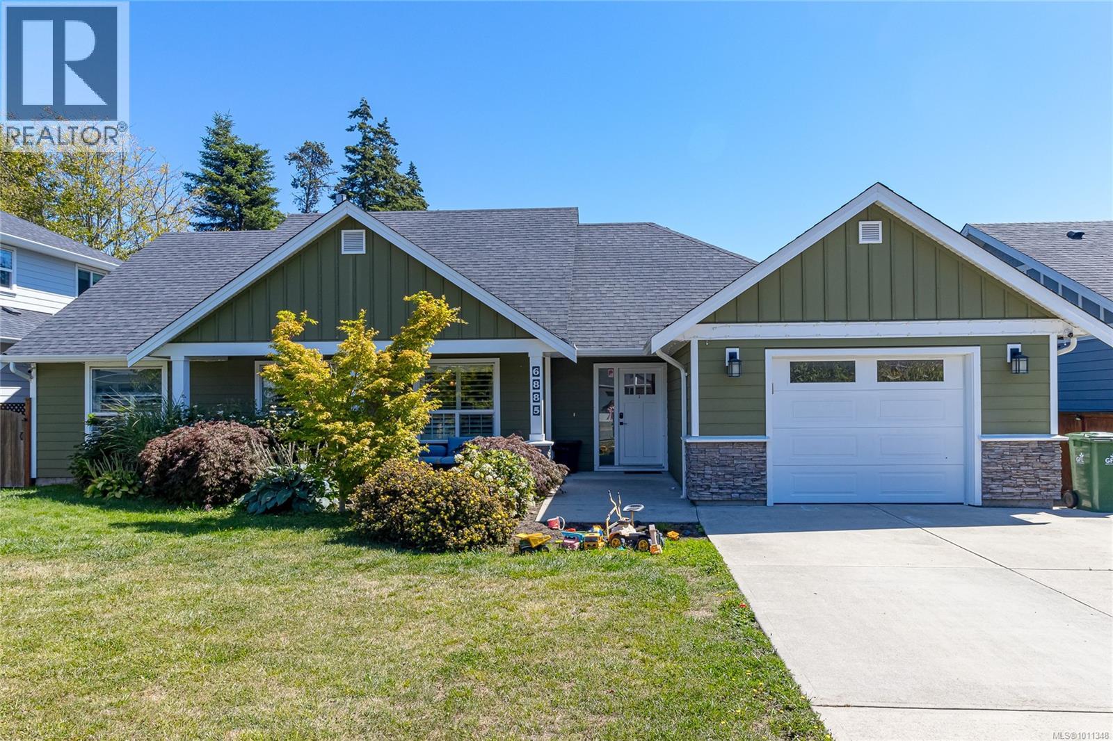 Photo 1 of 6885 Lauras Lane, Sooke BC