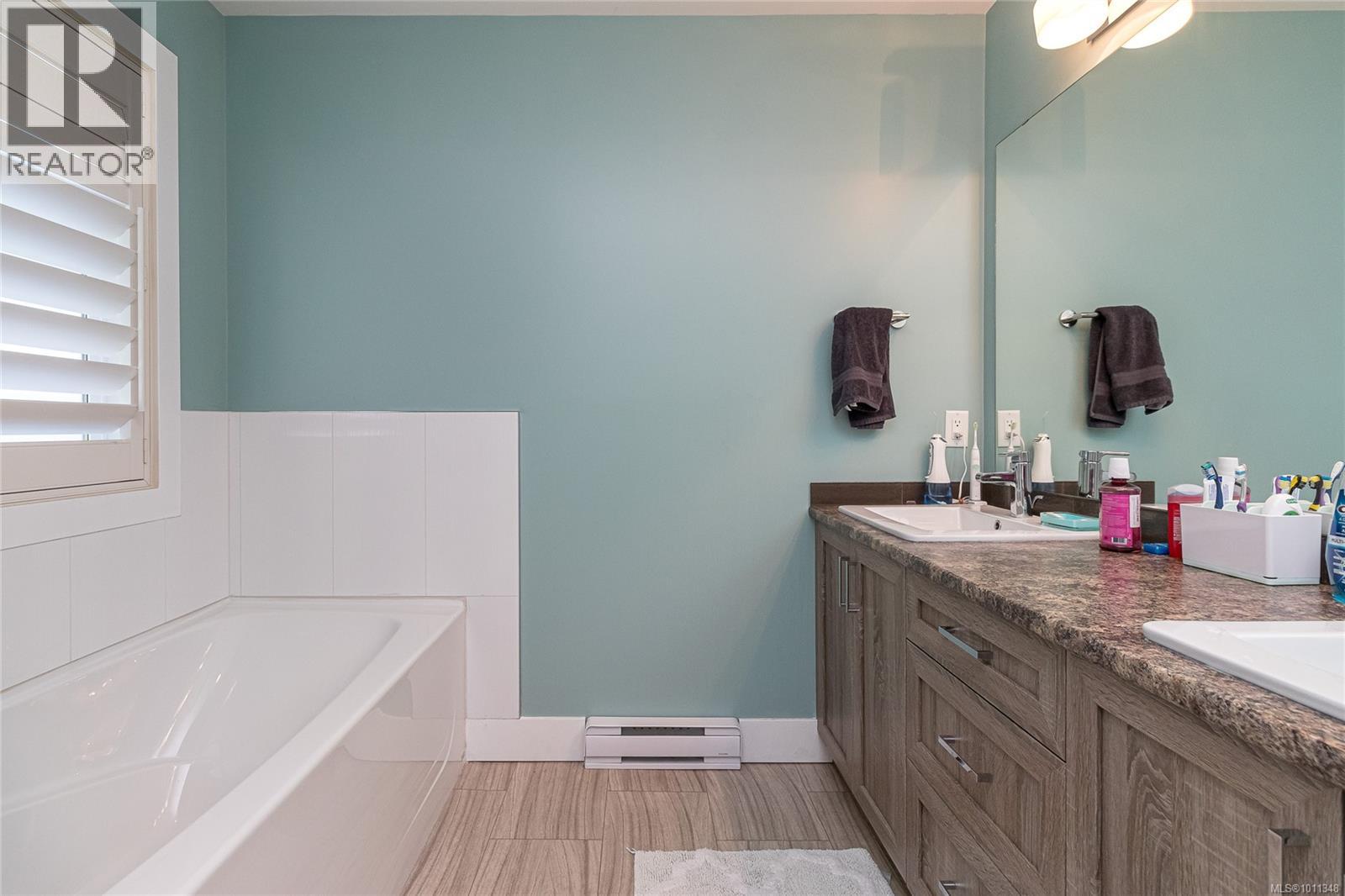 Photo 12 of 6885 Lauras Lane, Sooke BC