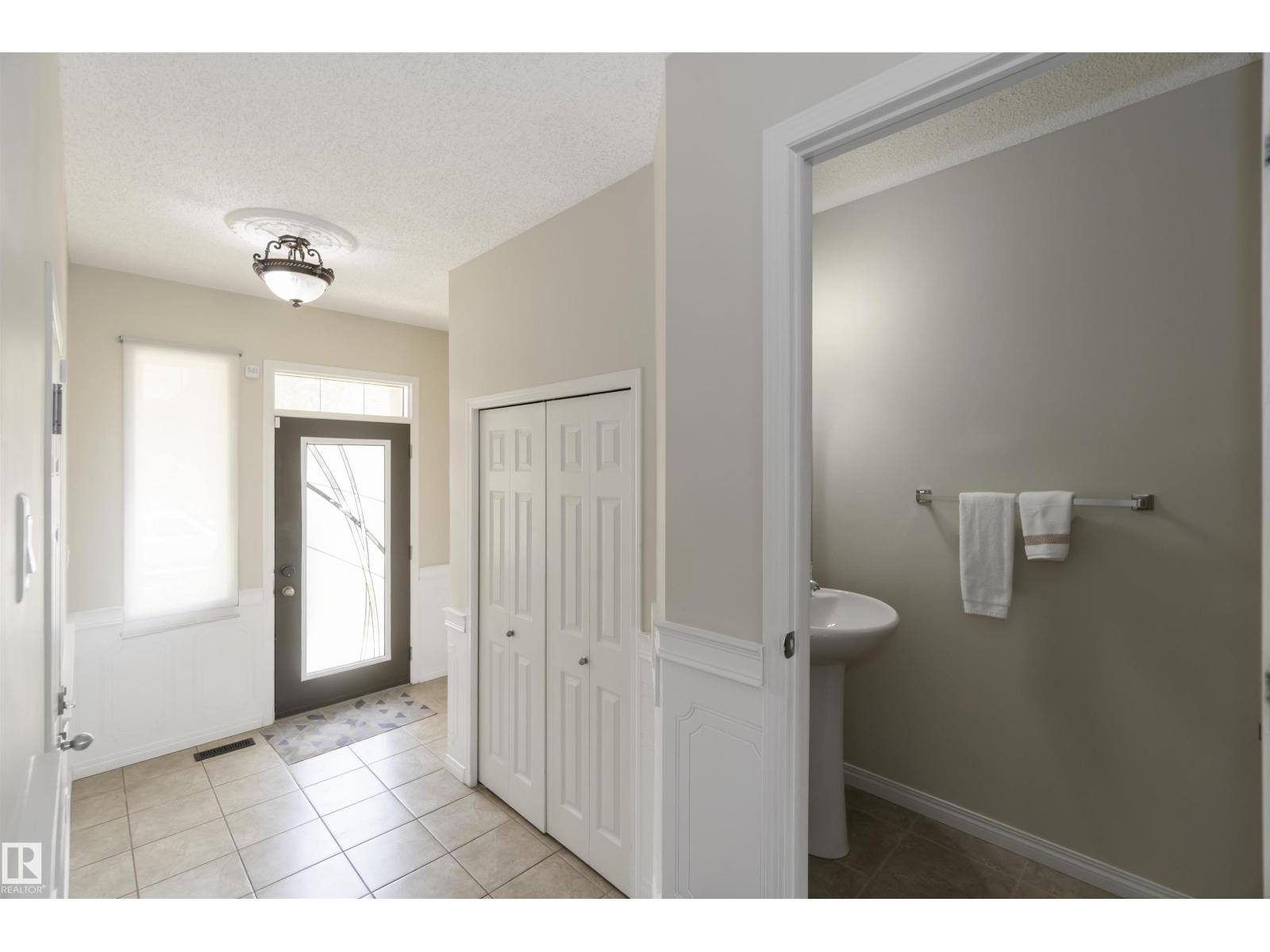 Photo 29 of 1634 Chapman Way Sw, Edmonton AB