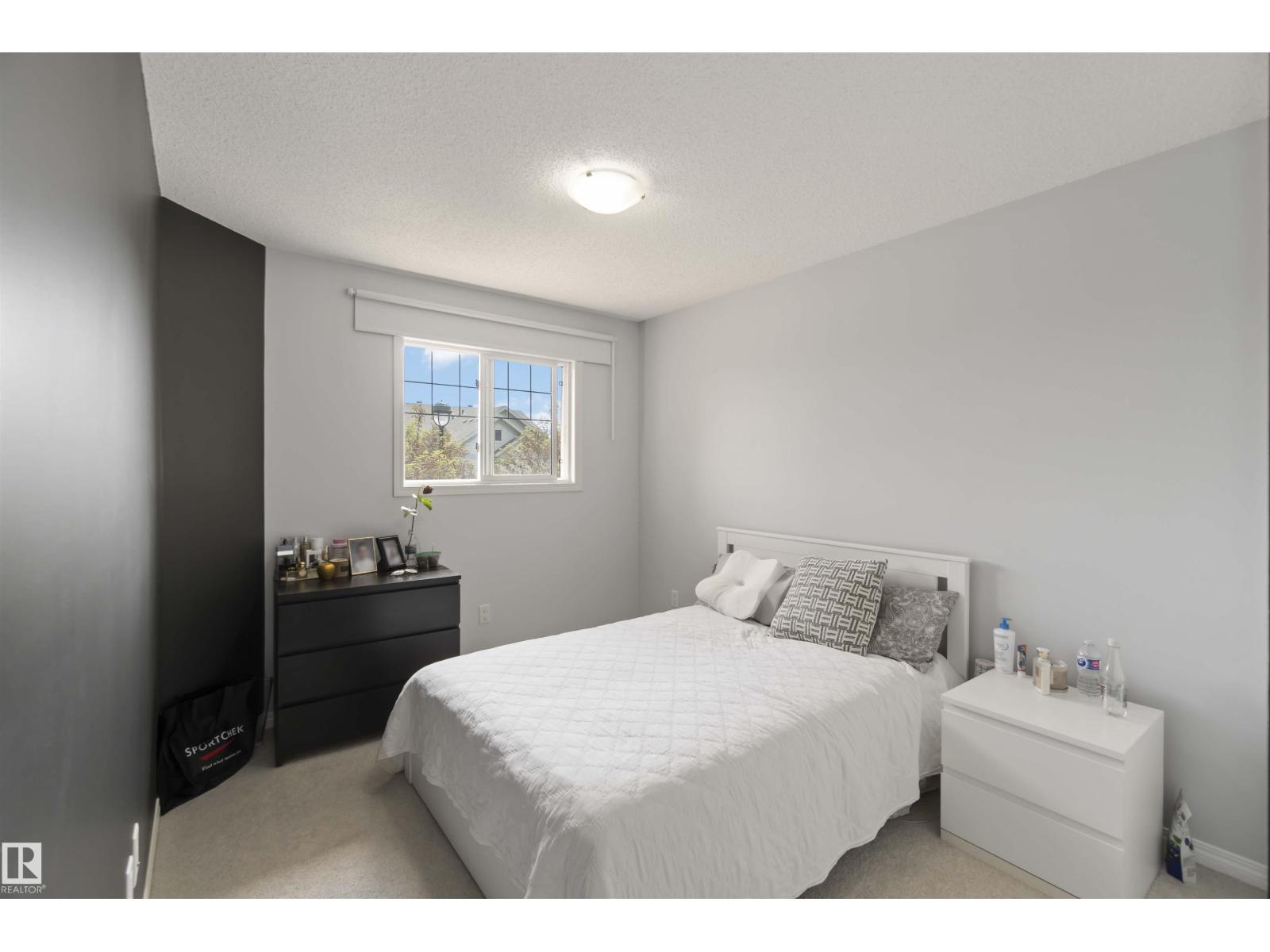 Photo 4 of 1634 Chapman Way Sw, Edmonton AB