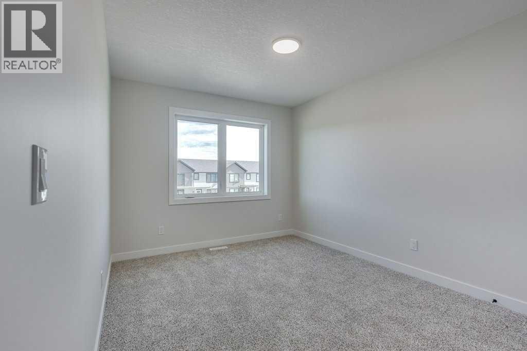Photo 19 of 117 Crestview Boulevard, Sylvan Lake AB