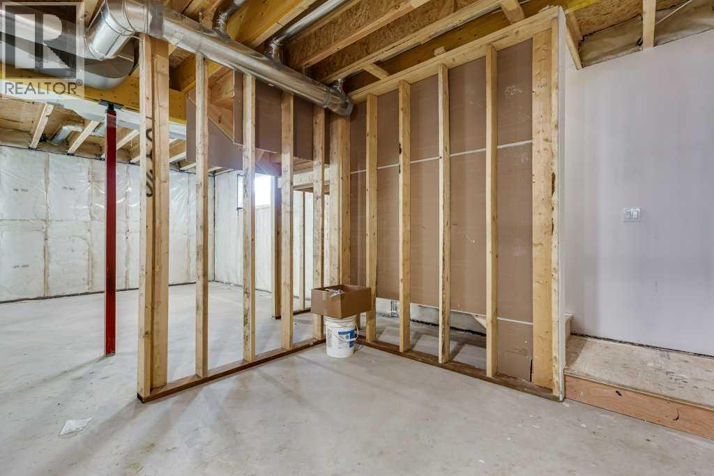 Photo 22 of 117 Crestview Boulevard, Sylvan Lake AB