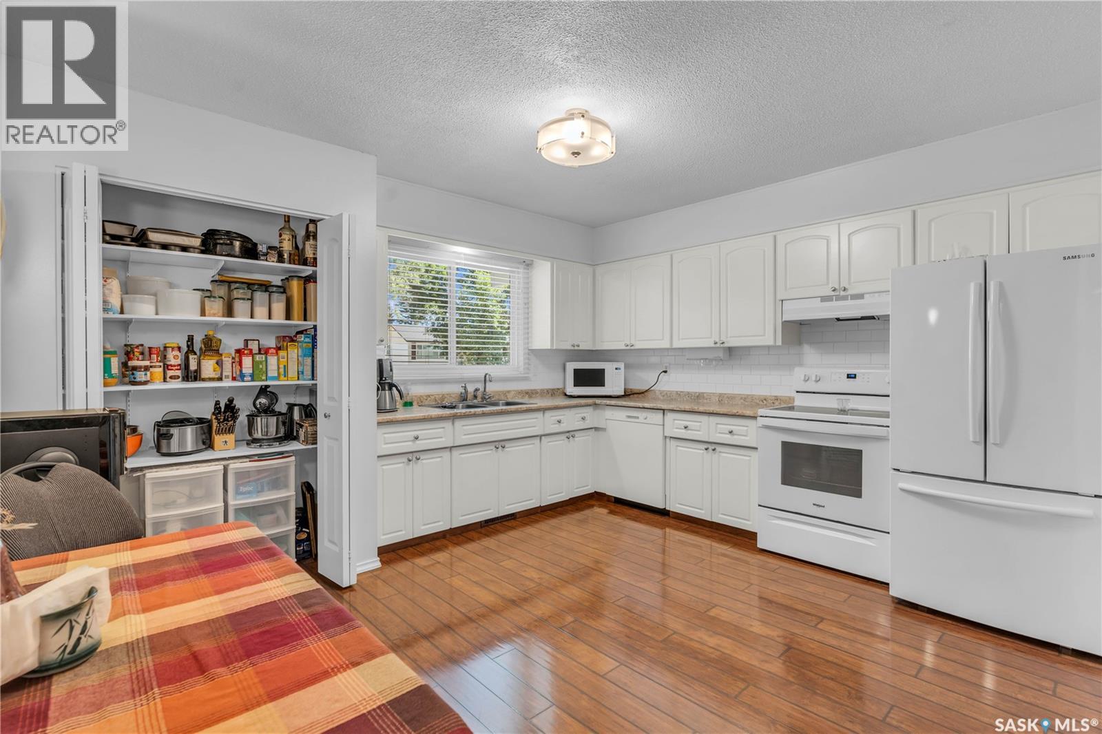 Photo 6 of 31 Hammond Road, Regina SK