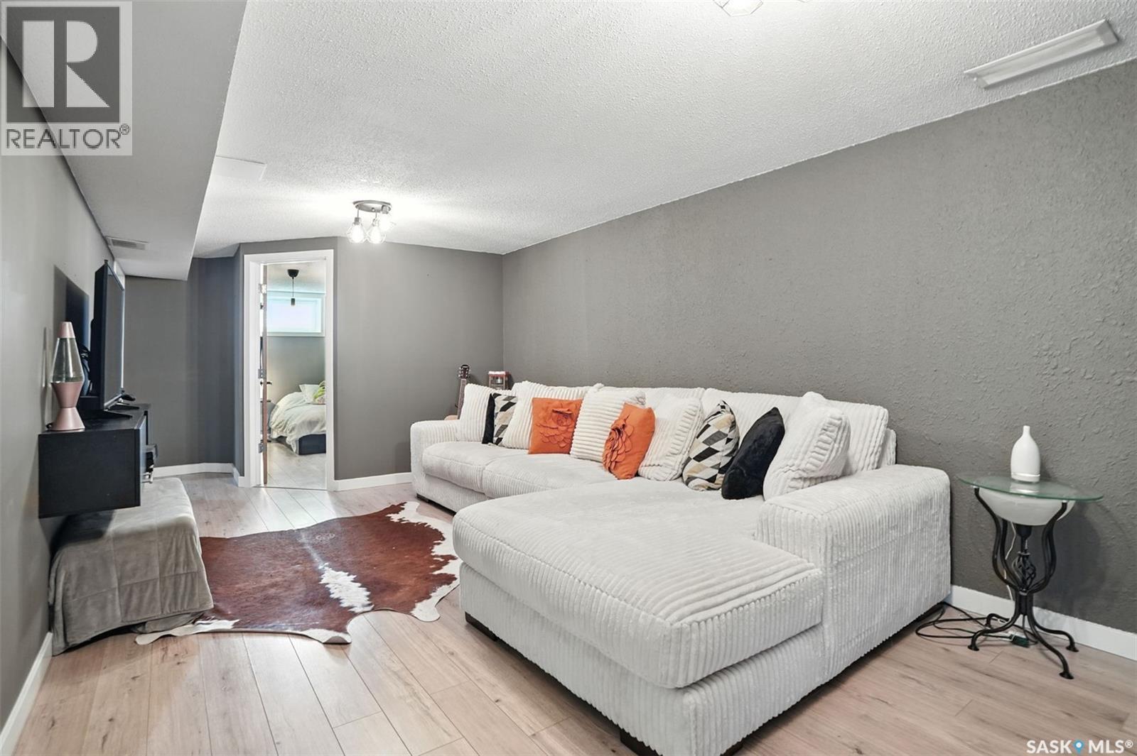 Photo 15 of 126 Ramsay Court, Saskatoon SK