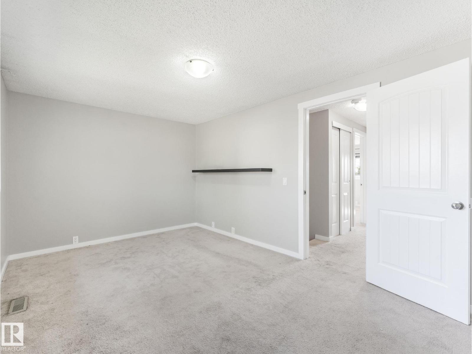 Photo 55 of 1376 Lakewood Rd W Nw, Edmonton AB