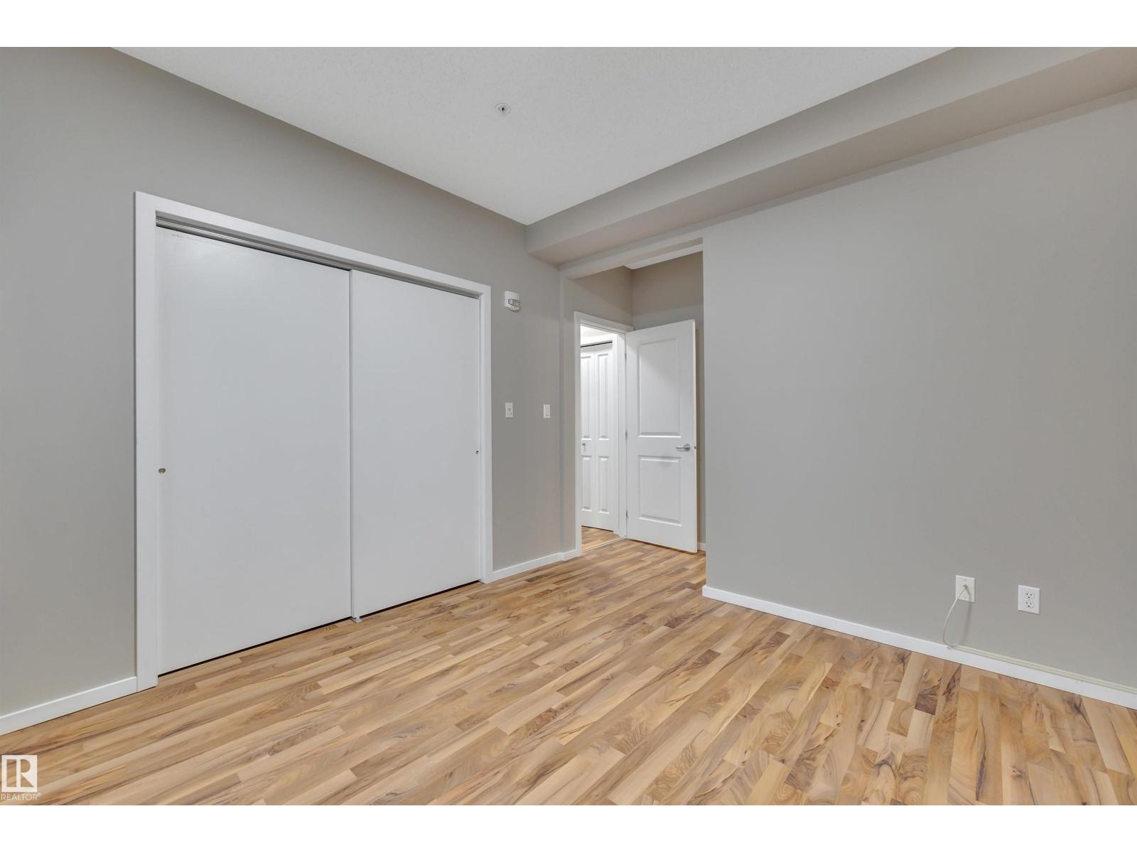 Photo 22 of 201 9910 111 St Nw, Edmonton AB