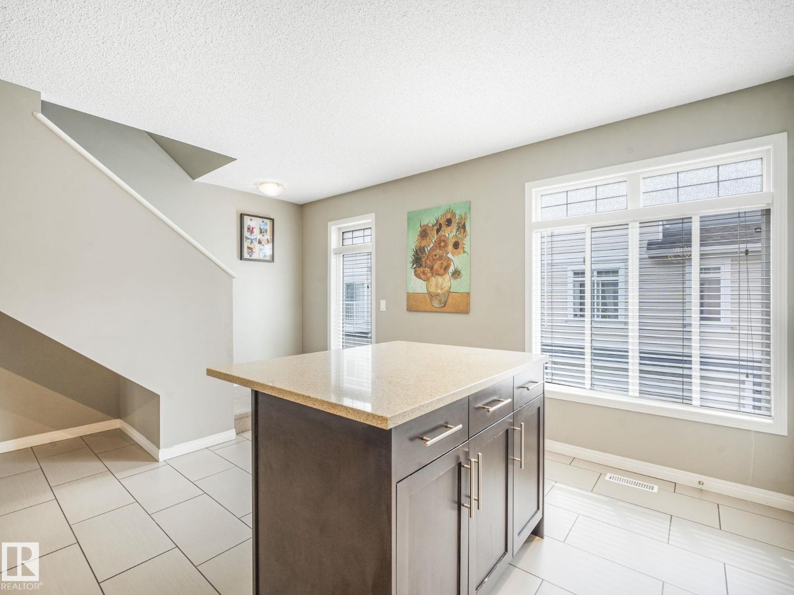Photo 63 of 128 1804 70 St Sw, Edmonton AB