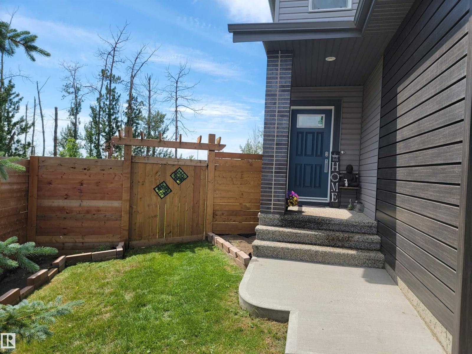 Photo 14 of 722 Charlesworth Wy Sw, Edmonton AB