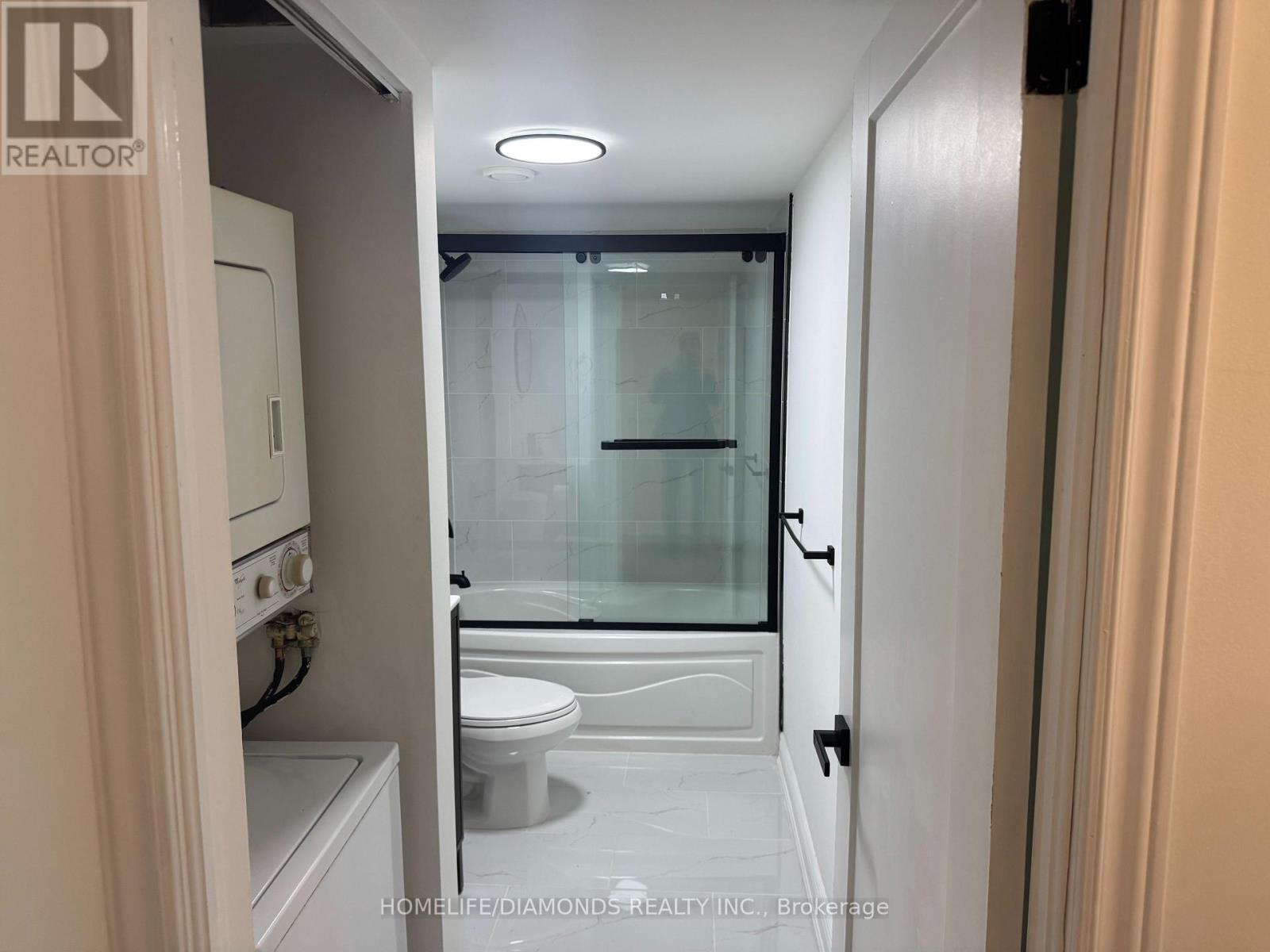 Photo 3 of 2601 381 Front Street W, Toronto ON