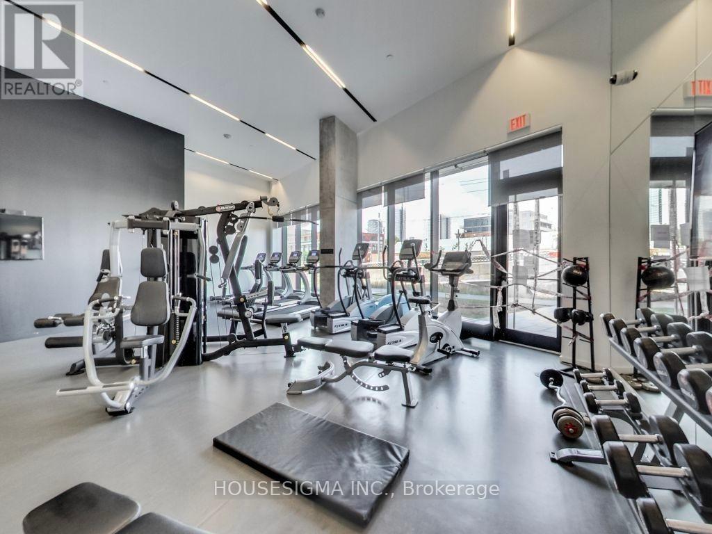 Photo 10 of 901 51 Trolley Crescent, Toronto ON