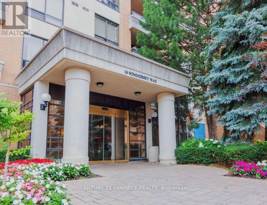 Photo 20 of 1209 18 Sommerset Way N, Toronto ON