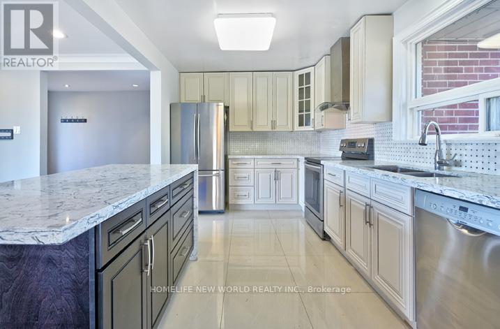 Photo 7 of Main 58 Maxwell Street, Toronto ON