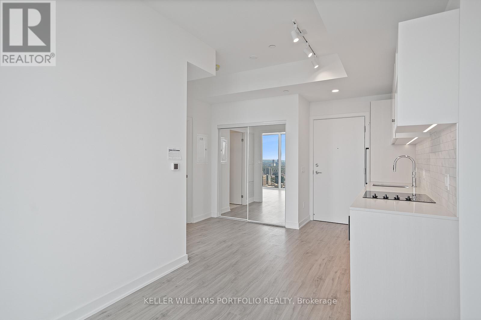 Photo 11 of Ph 16 252 Church Street, Toronto ON