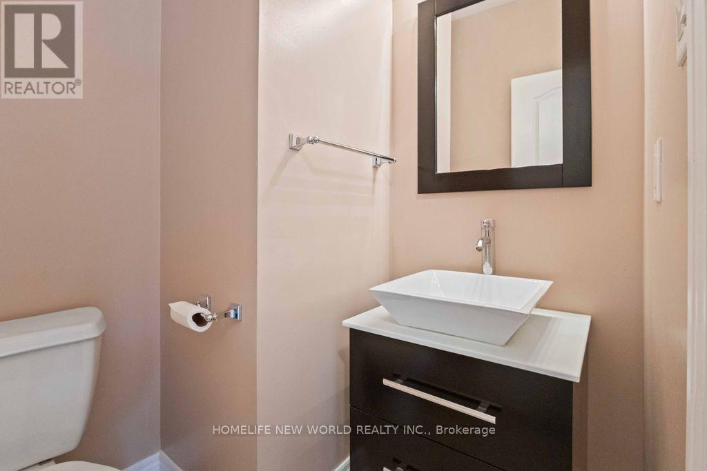 Photo 15 of 332 Williamson Road, Markham ON