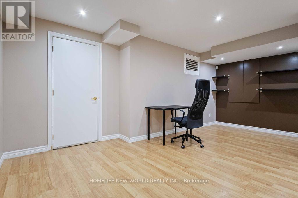 Photo 25 of 332 Williamson Road, Markham ON