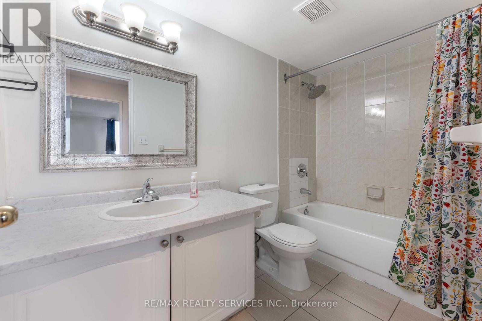 Photo 26 of 1202 145 Hillcrest Avenue, Mississauga ON