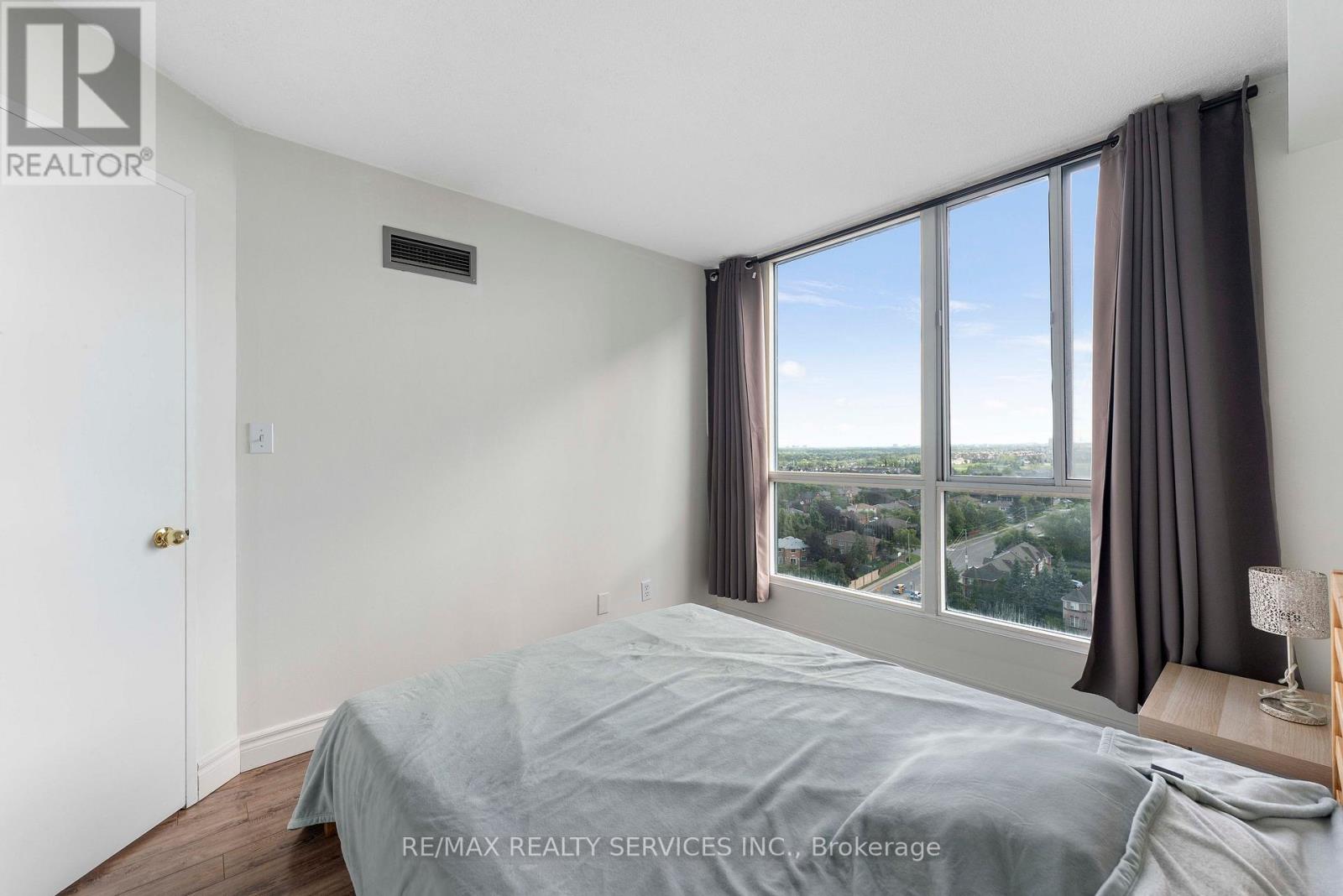 Photo 25 of 1202 145 Hillcrest Avenue, Mississauga ON