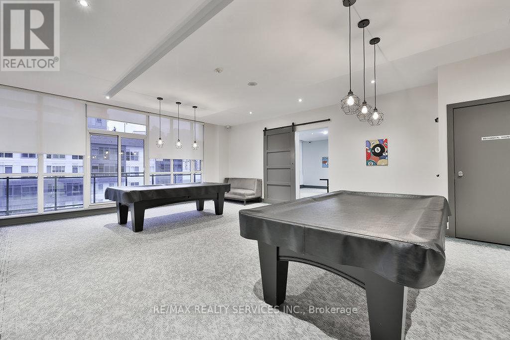 Photo 6 of 2403 4099 Brickstone Mews, Mississauga ON