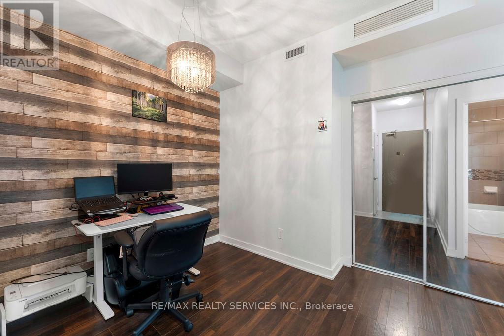 Photo 33 of 2403 4099 Brickstone Mews, Mississauga ON