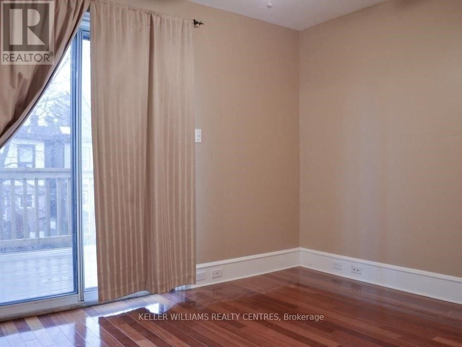 Photo 23 of Main 70 Ashdale Avenue, Toronto ON