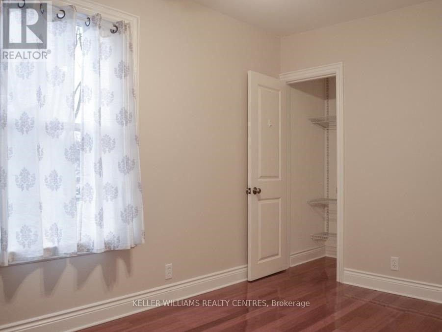 Photo 11 of Main 70 Ashdale Avenue, Toronto ON