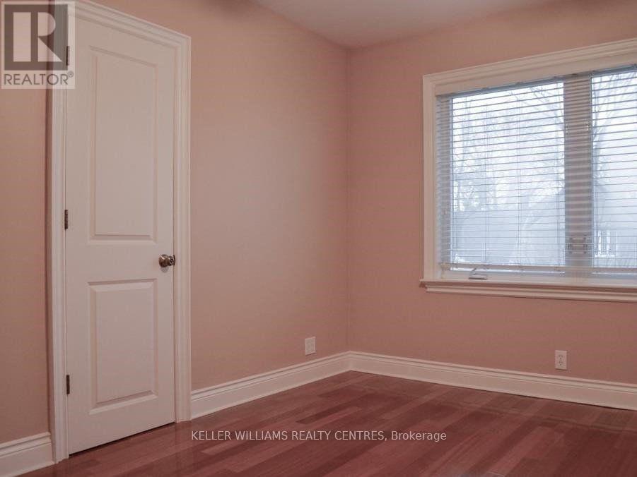 Photo 14 of Main 70 Ashdale Avenue, Toronto ON