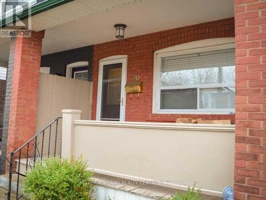 Photo 17 of Main 70 Ashdale Avenue, Toronto ON