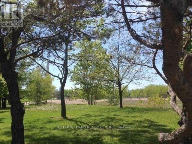 Photo 7 of Main 70 Ashdale Avenue, Toronto ON