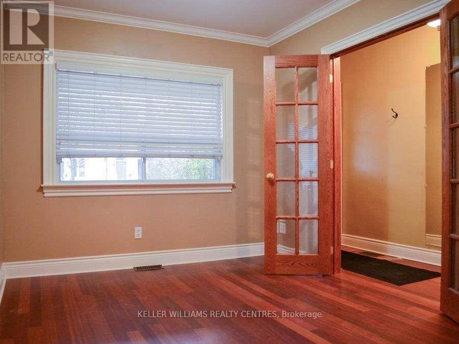 Photo 5 of Main 70 Ashdale Avenue, Toronto ON
