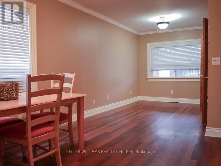 Photo 18 of Main 70 Ashdale Avenue, Toronto ON
