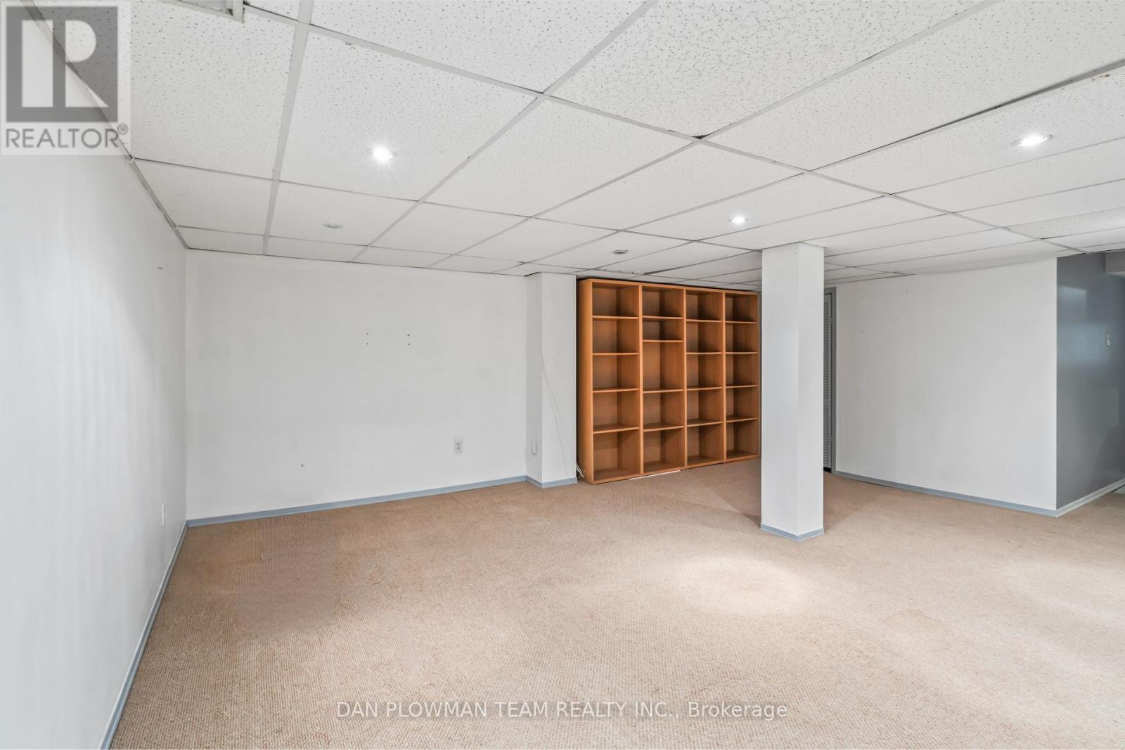 Photo 25 of 9 Schilling Court, Whitby ON