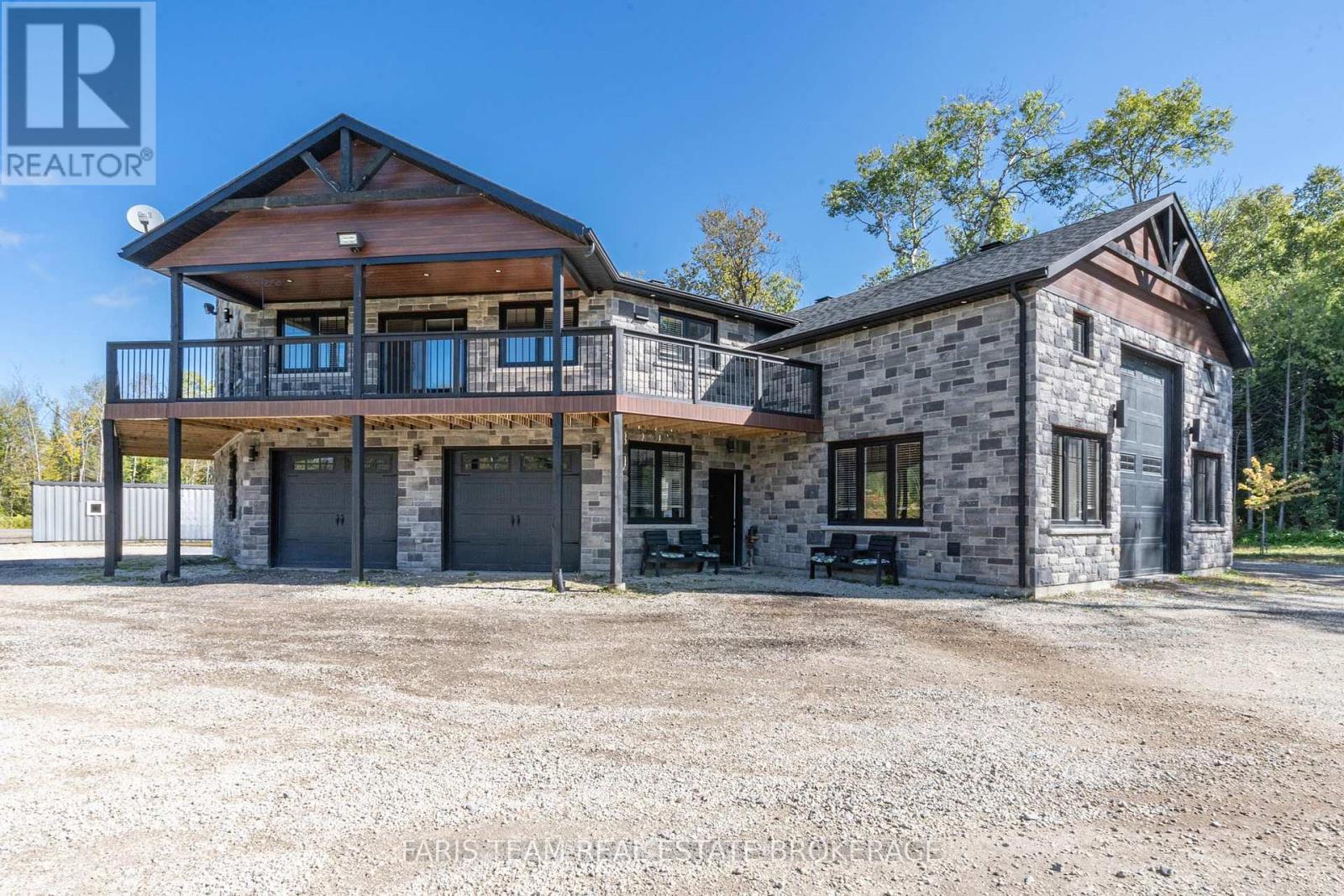 Photo 1 of 2642 5th Line, Innisfil ON