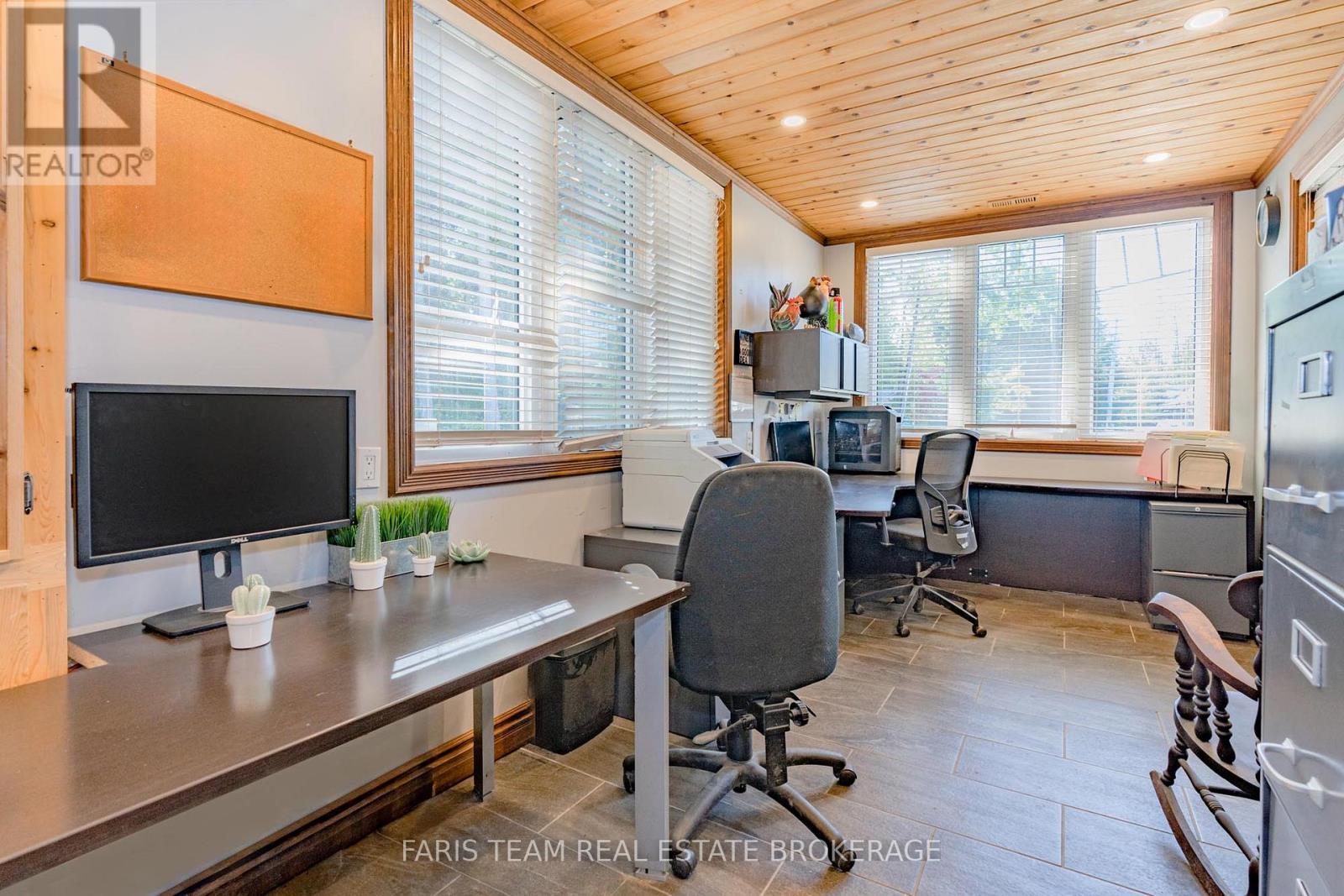 Photo 16 of 2642 5th Line, Innisfil ON