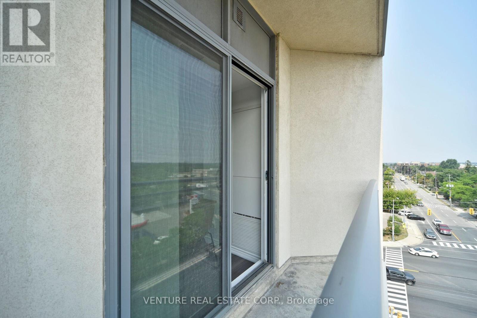 Photo 34 of 707 7730 Kipling Avenue, Vaughan ON